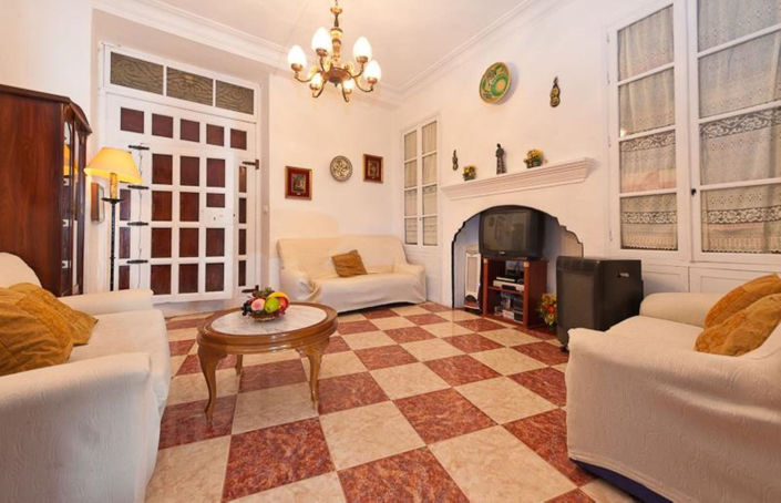 Image No.6-14 Bed Townhouse for sale