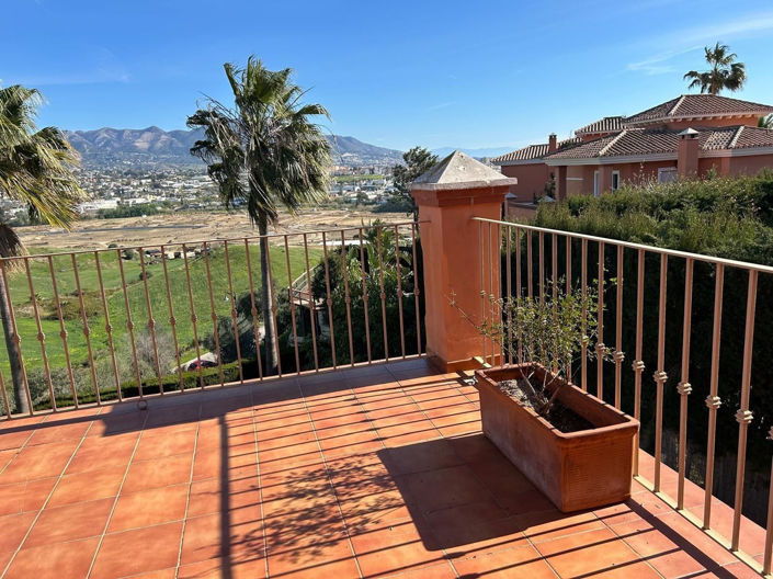 Image No.23-3 Bed Villa for sale