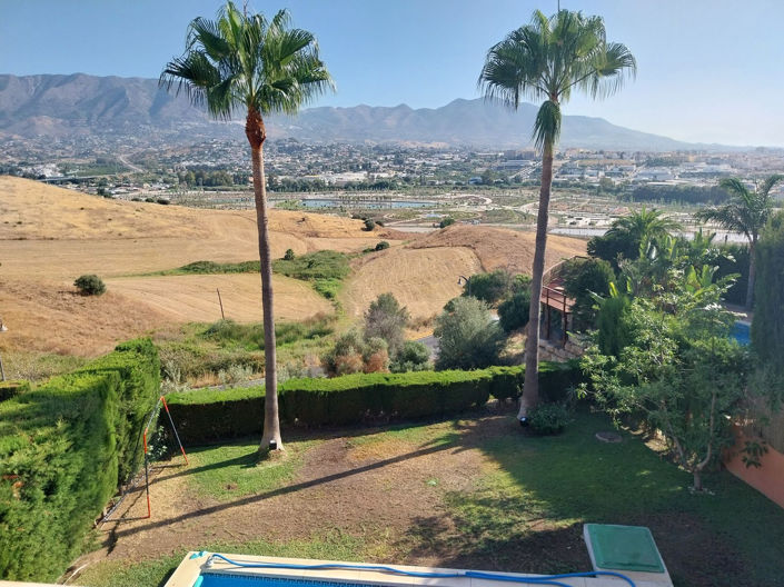 Image No.3-3 Bed Villa for sale