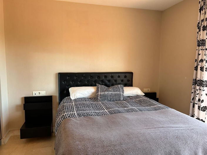 Image No.32-3 Bed Villa for sale