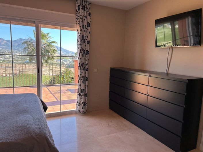 Image No.33-3 Bed Villa for sale