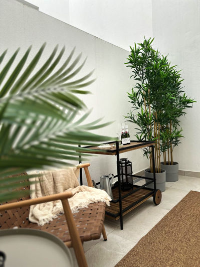 Image No.36-2 Bed Property for sale