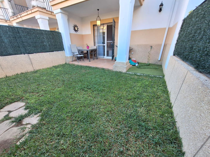 Image No.13-4 Bed Townhouse for sale