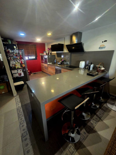 Image No.20-3 Bed Property for sale