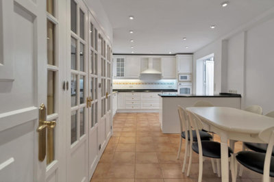 property963398a6b2239bc8972e776090264c49710