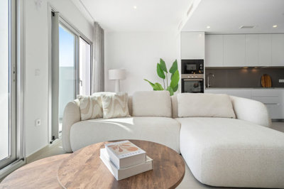 property9084d828b80637109dbdd275218cb433a44