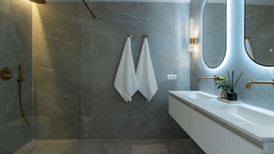 property1027bc924512846e3388fc6fcde6910a5edc