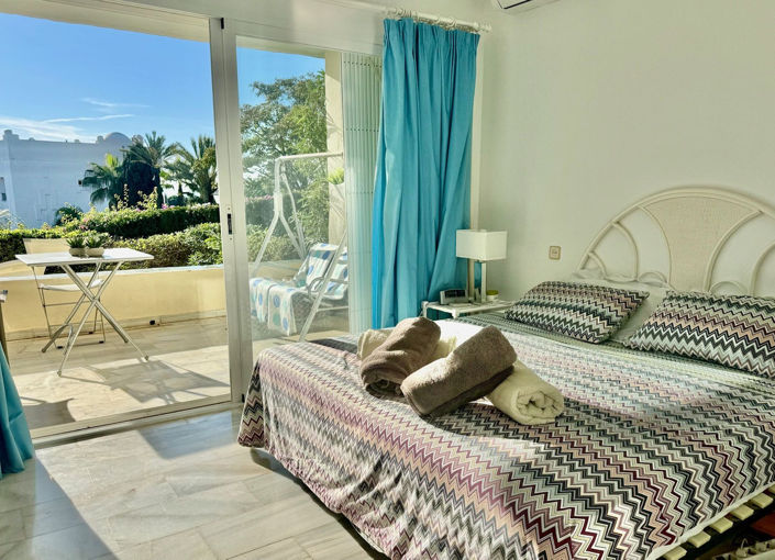 Image No.14-2 Bed Property for sale