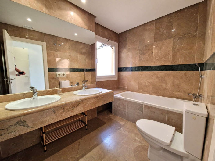 Image No.12-Propriété de 2 chambres à vendre à Marbella