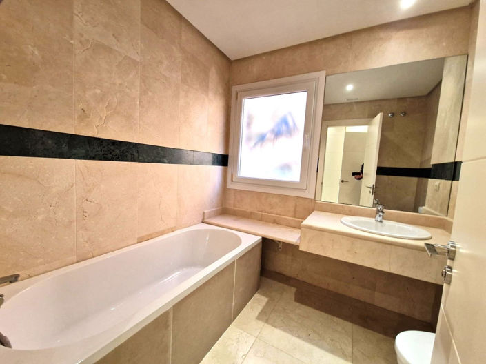 Image No.17-Propriété de 2 chambres à vendre à Marbella