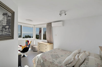 property1021999eb988596b59897915c671b35c29af