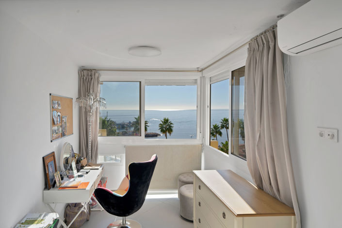 Image No.19-2 Bed Property for sale