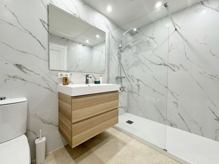 Image No.20-2 Bed Penthouse for sale