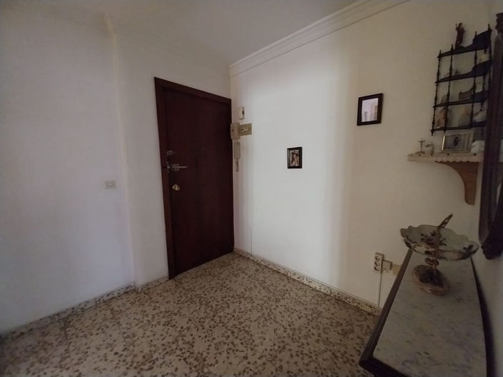 Image No.29-3 Bed Property for sale