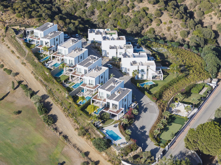 Image No.29-5 Bed Property for sale