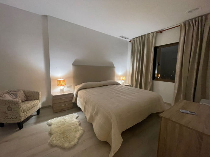 Image No.5-1 Bed Property for sale