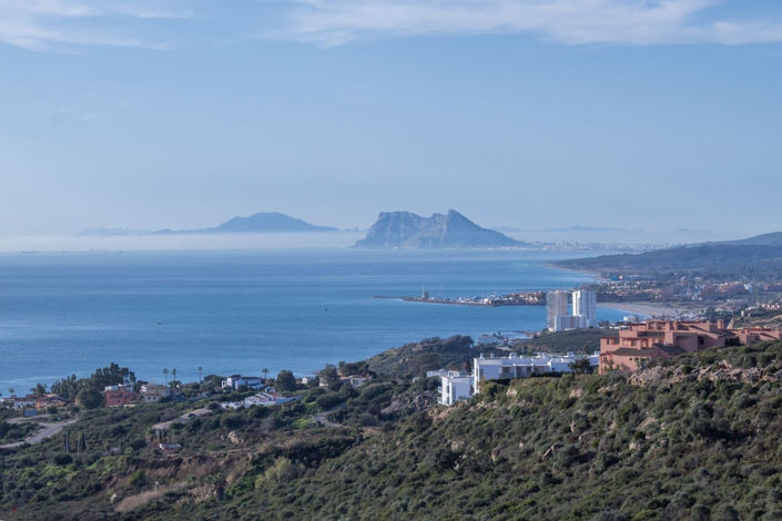 Image No.21-4 Bed Townhouse for sale