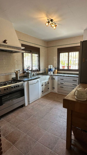 Image No.10-3 Bed Villa for sale