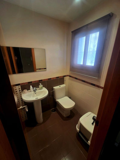 Image No.6-3 Bed Property for sale