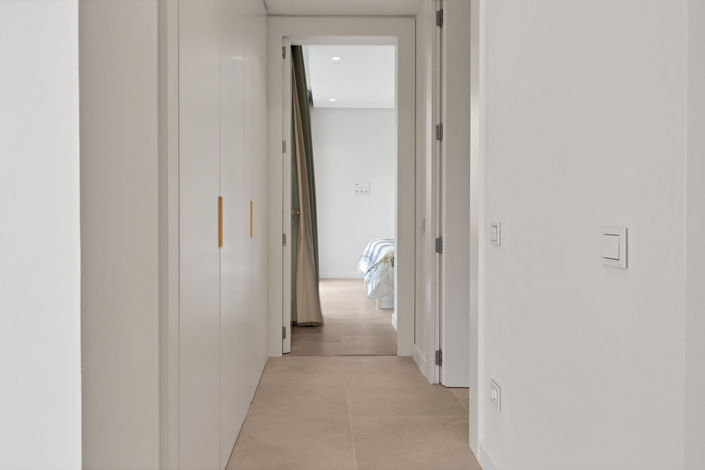 Image No.14-2 Bed Property for sale