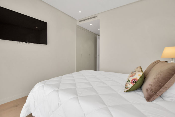 Image No.23-2 Bed Property for sale