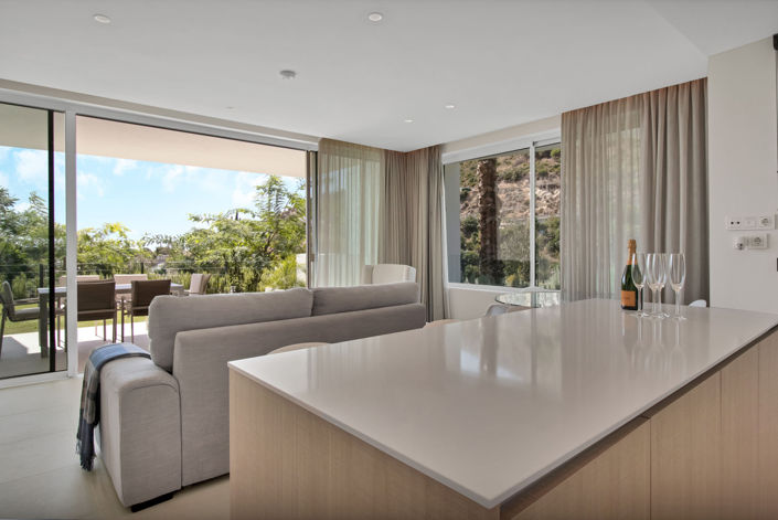 Image No.8-2 Bed Property for sale