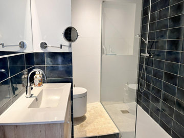 property83434b678fff563d40890d2c8228749b635