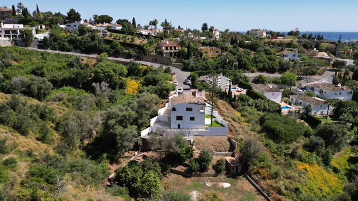 Image No.17-3 Bed Villa for sale