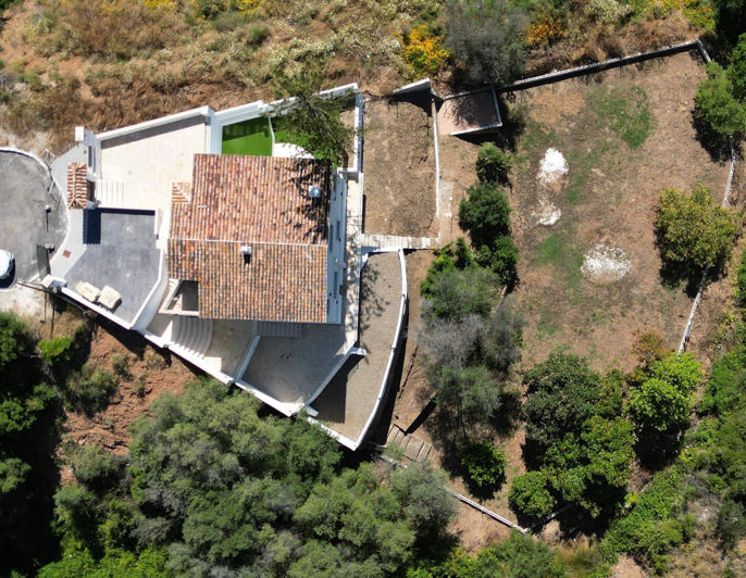 Image No.2-3 Bed Villa for sale