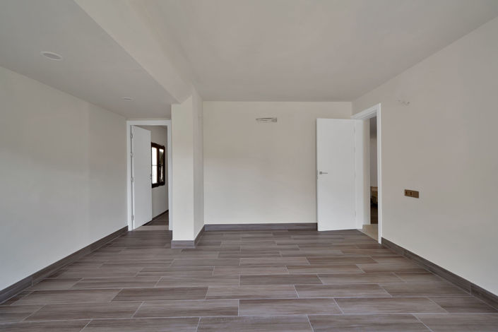 Image No.24-3 Bed Villa for sale