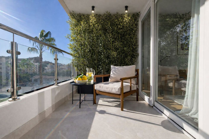 Image No.2-2 Bed Property for sale