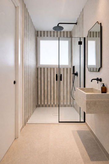 Image No.9-2 Bed Property for sale