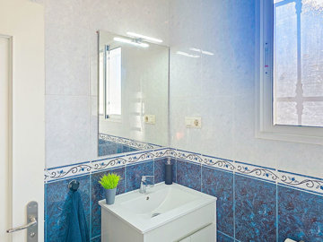 property945627e5184eb03bcf42edee032a3c3dcab