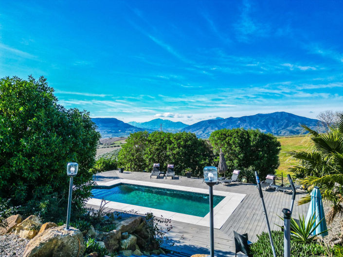 Image No.3-6 Bed Villa for sale