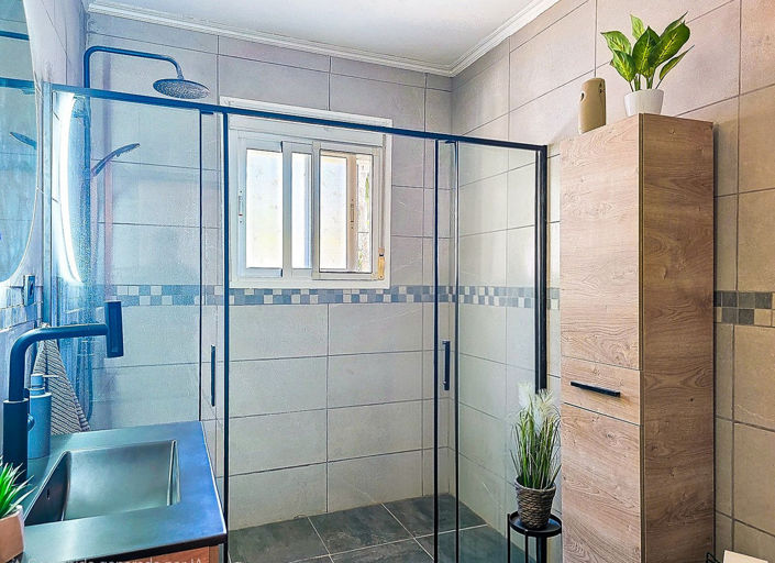 Image No.48-6 Bed Villa for sale