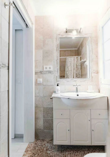 Image No.2-2 Bed Property for sale