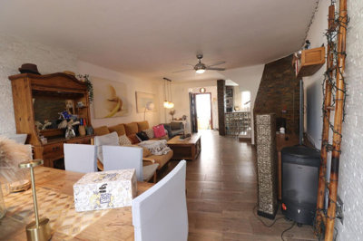 property851793e104930905d0864d9099c63c6b444