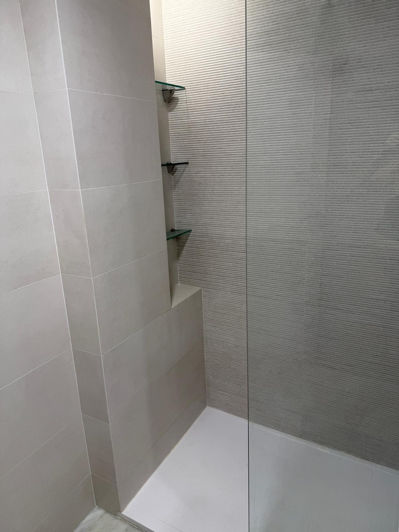 Image No.21-1 Bed Property for sale