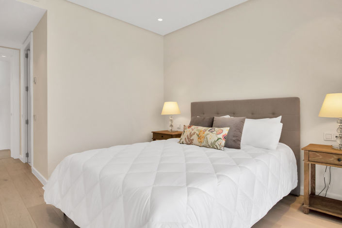 Image No.22-2 Bed Property for sale