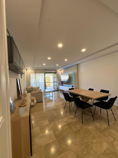 Image No.11-2 Bed Property for sale