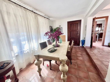 property991ca988869e3fea9860dff743d2c69d88a