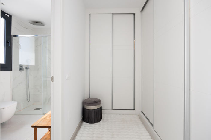 Image No.19-3 Bed Townhouse for sale