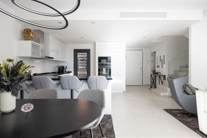 Image No.9-3 Bed Townhouse for sale