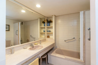 property1003b1fb79fbe1c63779ca799a9088d0316f