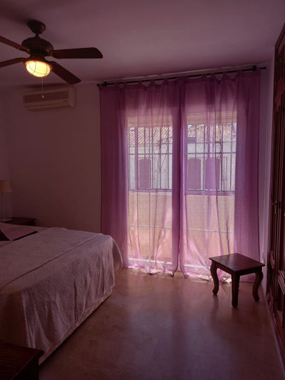 Image No.24-3 Bed Townhouse for sale