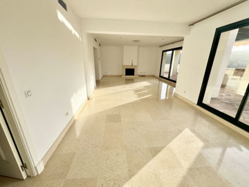 property1070d1dcda9c0cff97ad3a413445e38b4141