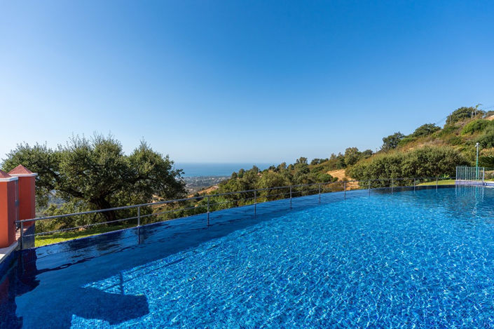 Image No.23-2 Bed Property for sale