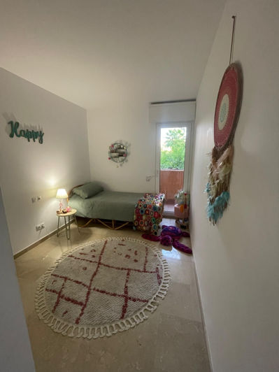 Image No.20-3 Bed Property for sale