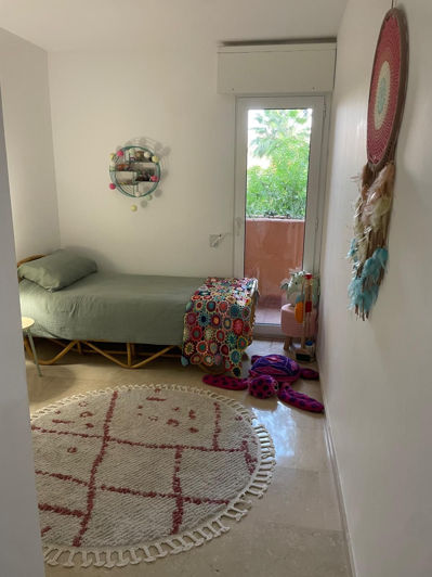 Image No.21-3 Bed Property for sale