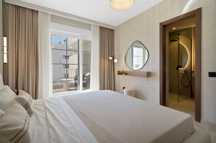 Image No.11-2 Bed Property for sale